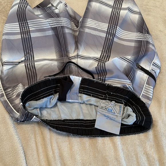 EUC bathing suit - Picture 4 of 4